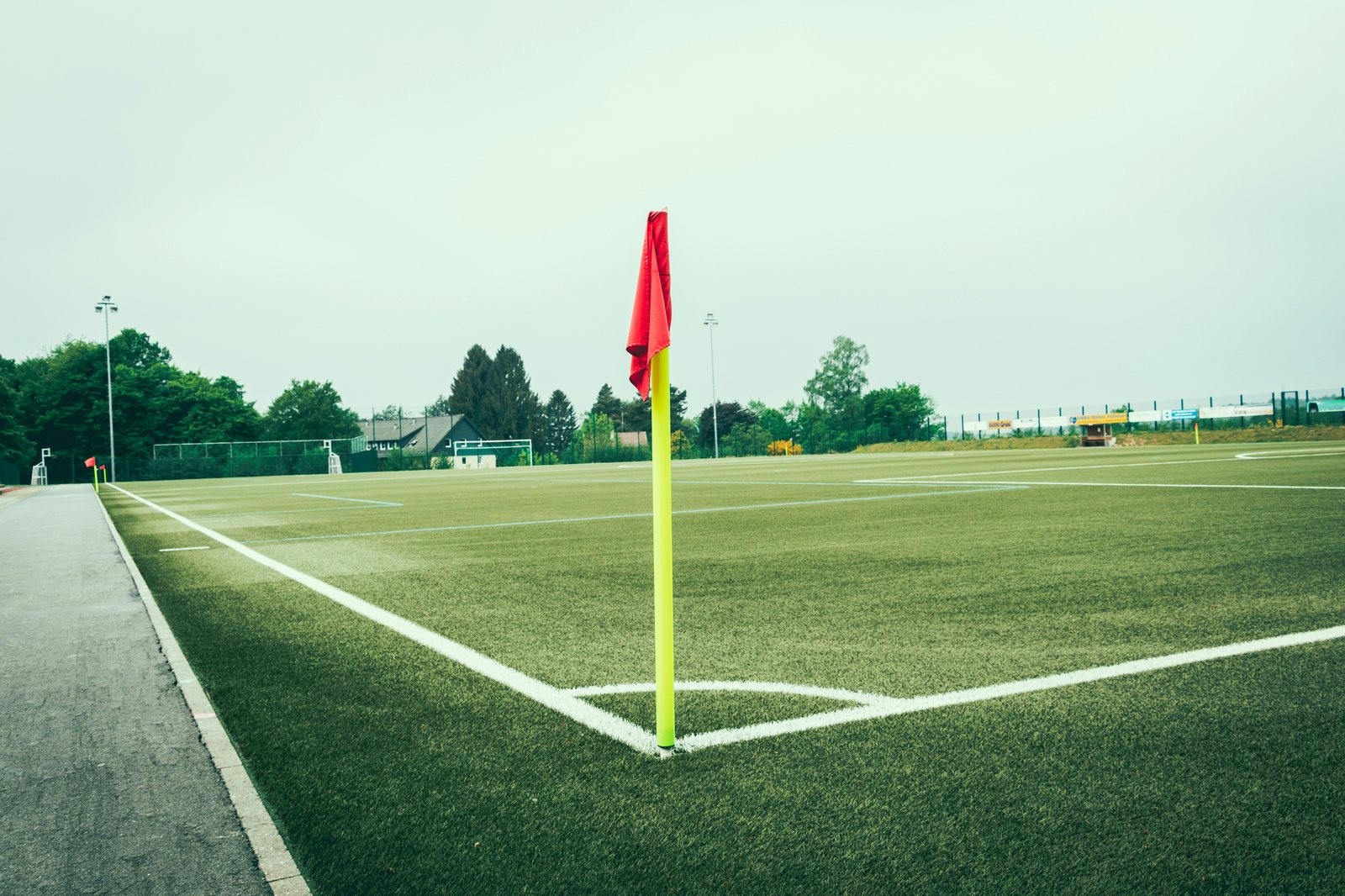 VIP彩票平台 · 骑行
